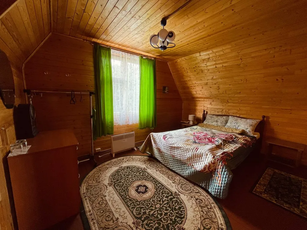 Дом на берегу реки Волга