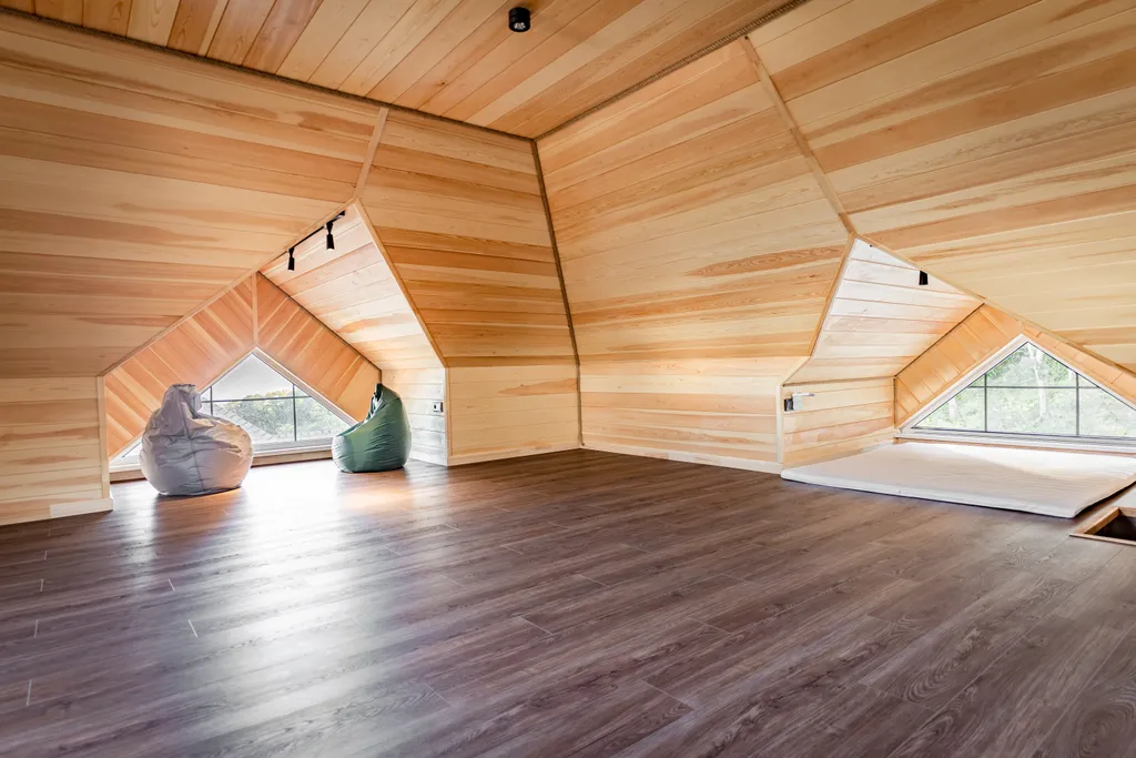 Дом с видом на море, горы, и теплым бассейном