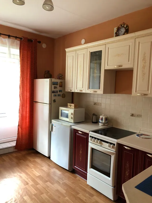 Квартира Семейная 2-комнатная квартира 65 м2 — Красноярск