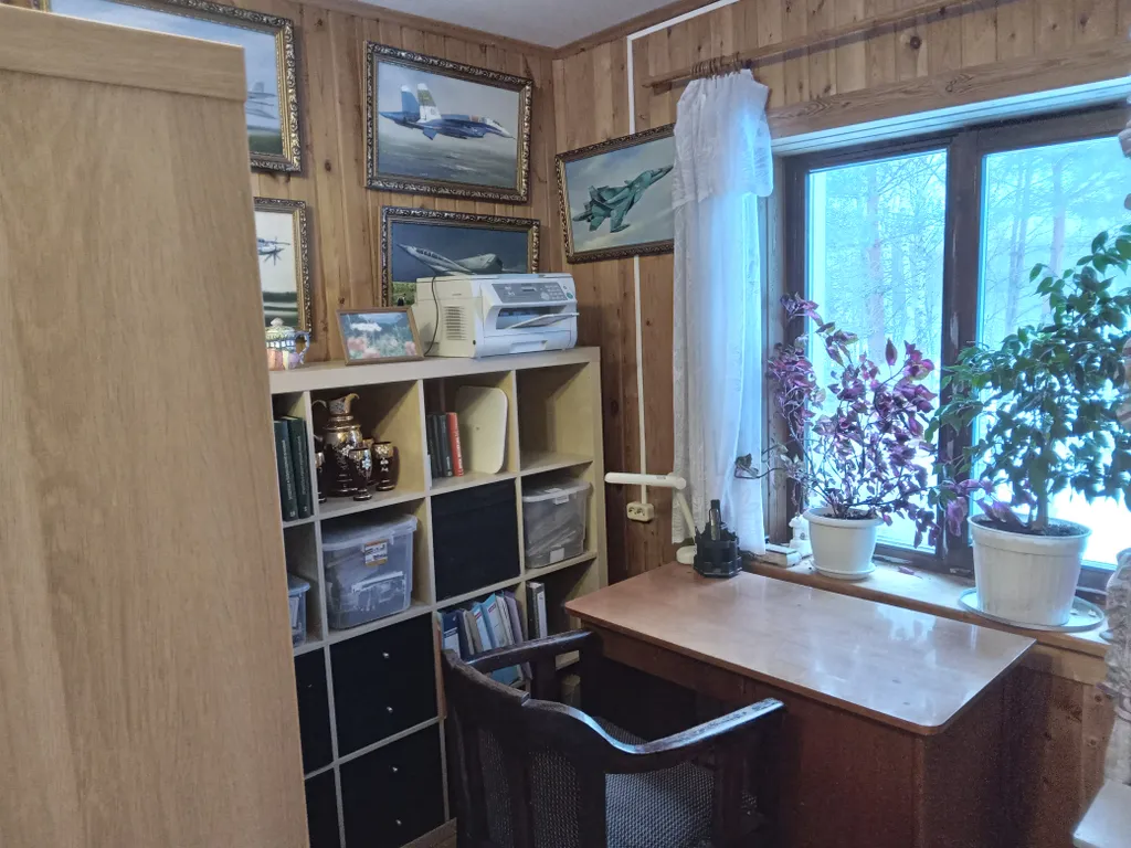 Дом на большом лесном участке