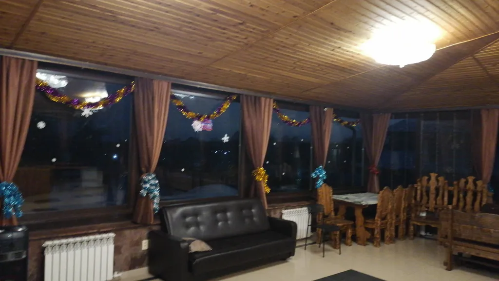 7-комнатный Дом