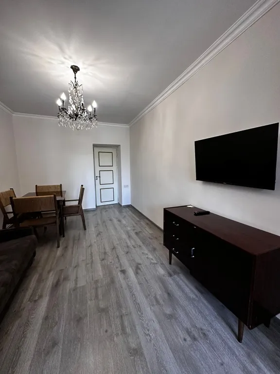 Avchieva's apt. on Khachatryan street