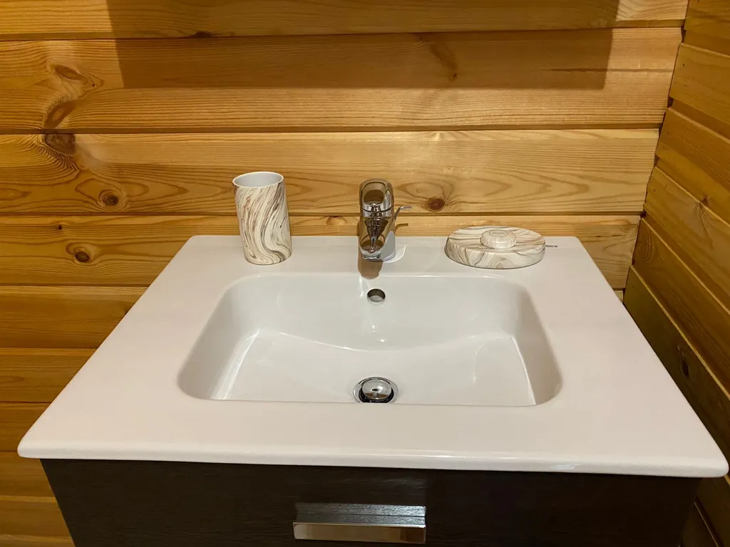 Домик у моря (сруб)