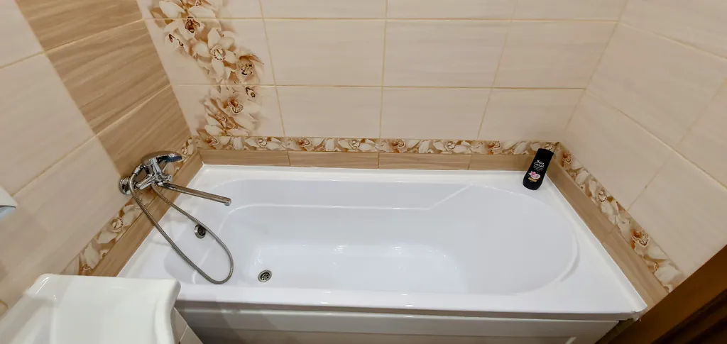 2-комнатная квартира рядом с ТРЦ Аура