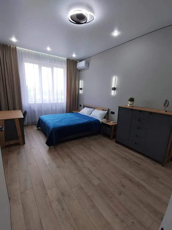 Уютная квартира в новом доме города — аренда посуточно в Изобильный