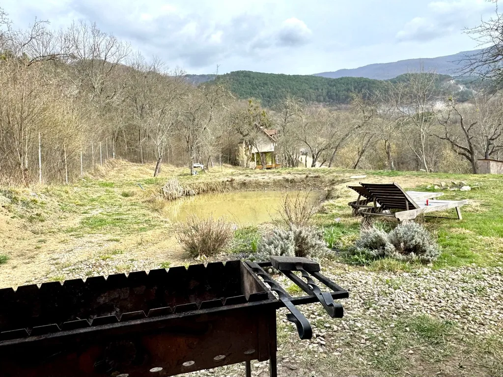 Домик с баней Азазель в лесу