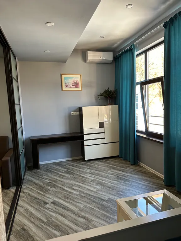 Улучшенный апартамент с видом на горы №1