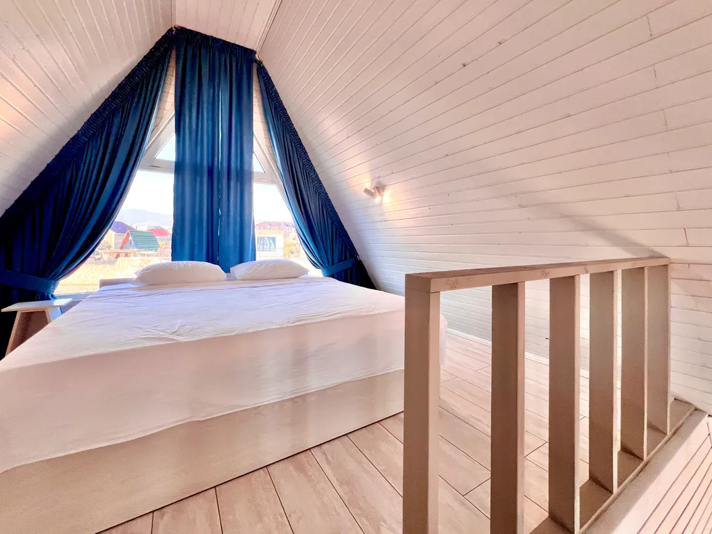 Шестиместный коттедж у моря