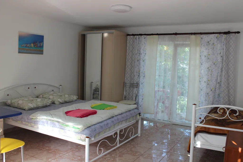 Квартира Комната — аренда посуточно в Кореиз