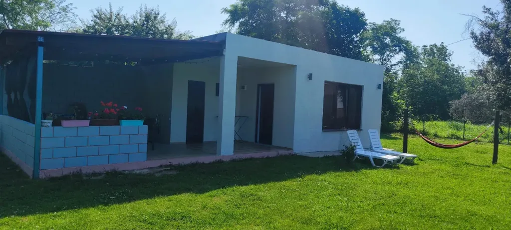 Домик у моря