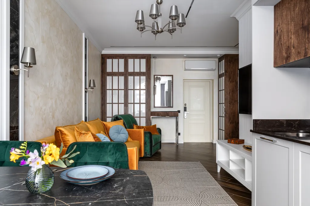 Дизайнерская новая квартира с шикарным видом на Дендропарк