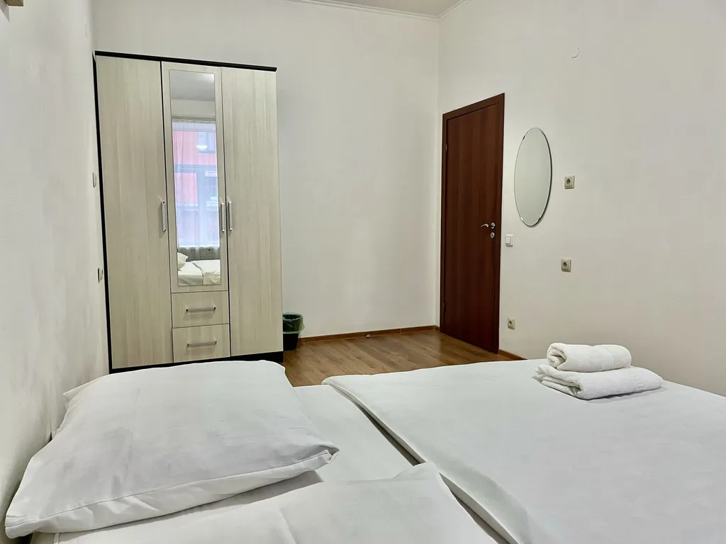 Квартира Квартира Простые Сезоны на Седьмой линии — Улучшенная — Санкт-Петербург