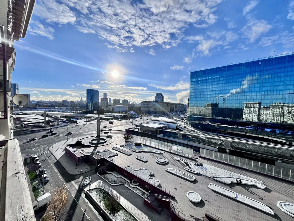 Квартира 2-комнатная квартира-галерея у метро Кутузовская — Москва