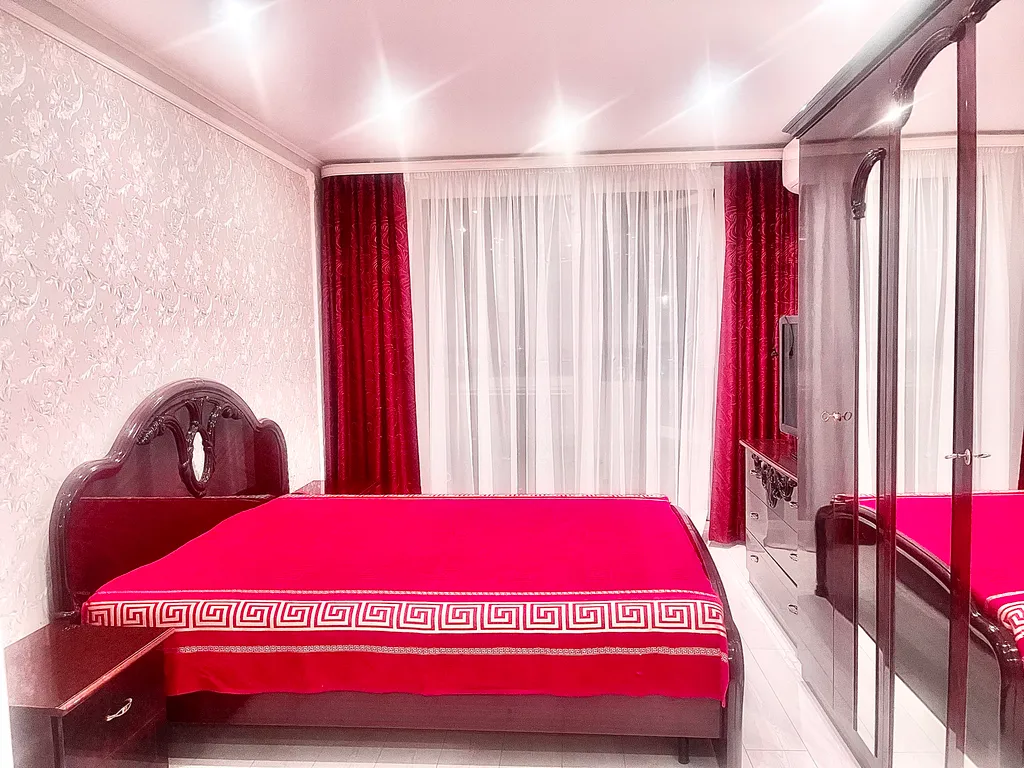 Квартира Апартаменты в трёх минутах ходьбы от моря — Феодосия