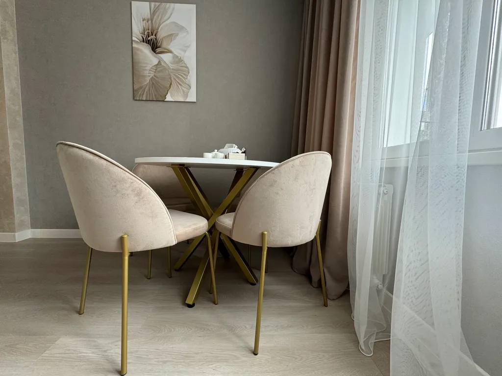 Новая дизайнерская квартира на берегу реки ЖК Белые росы