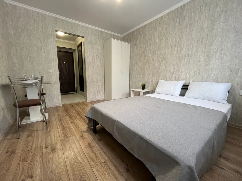 Студия для командировки у ТЦ Горизонт