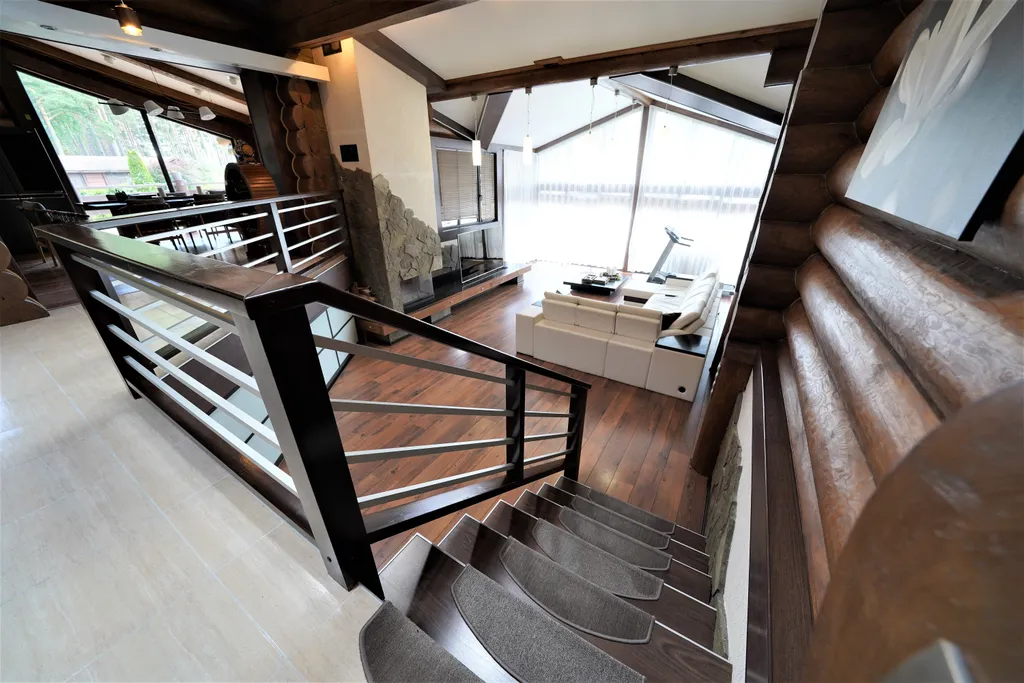 Коттедж на берегу Суходольского озера