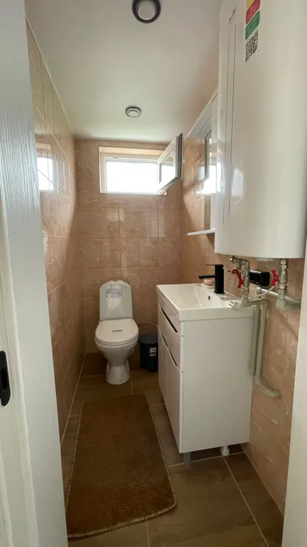 Домик с видом на гору