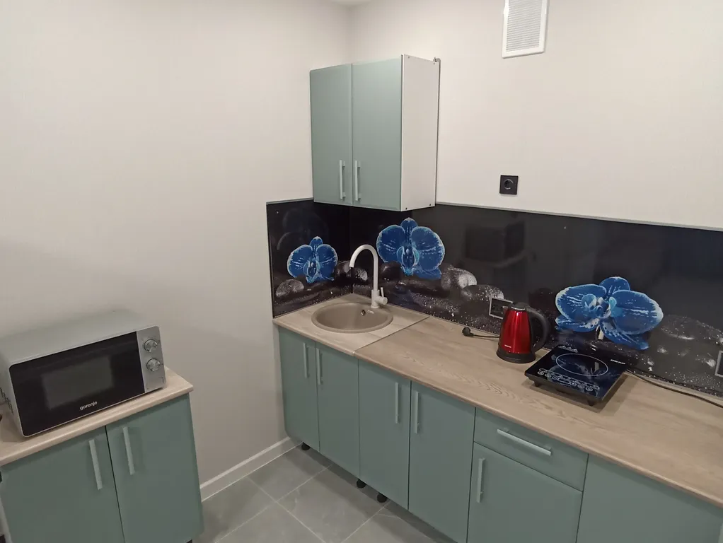 Свежая стильная студия для свиданий и уюта