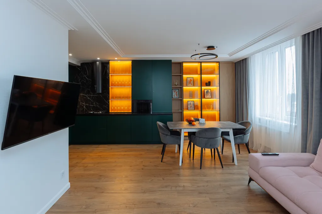 5 минут до Верхнего озера и Музея янтаря - любимых мест гостей города!