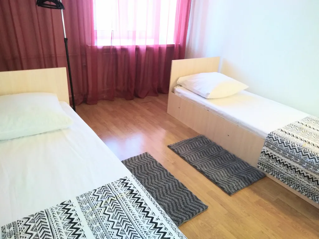 Квартира Квартира 3-комнатная сталинка с большой ванной рядом с набережной — Ярославль