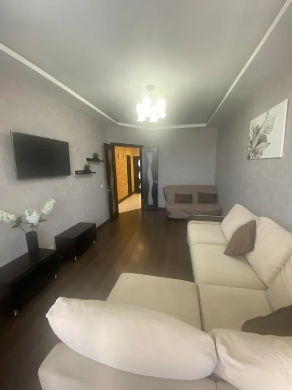 Квартира Просторная 2-х комнатная квартира (центр) — Севастополь