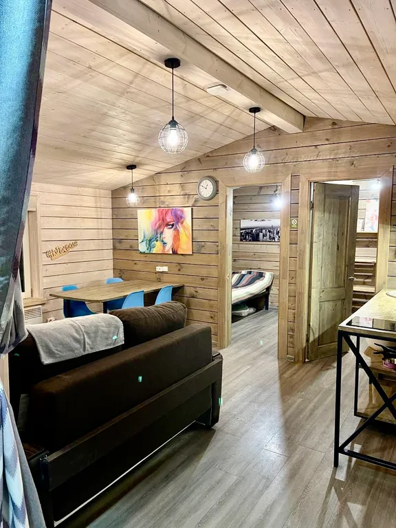 Коттедж 3-комнатный Дом — Санкт-Петербург