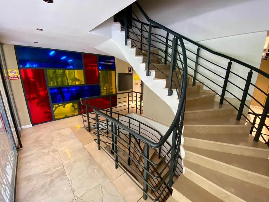 SA Apartments! Luxury 2bd Flat 150m to the Beach