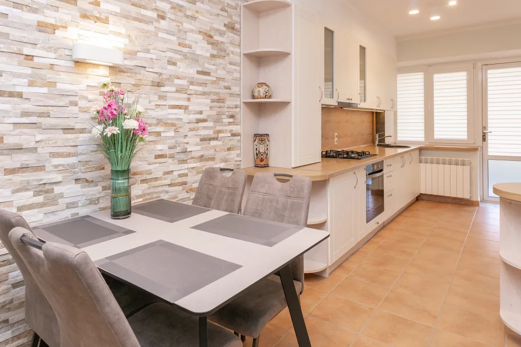 Уютная квартира в центре города — аренда посуточно в Светлогорск