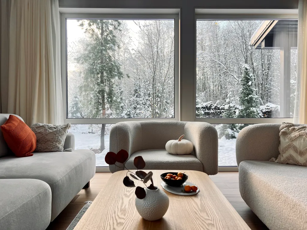 Коттедж Новый стильный дом с зоной SPA, камином и красивым садом у леса — аренда посуточно в Звенигород