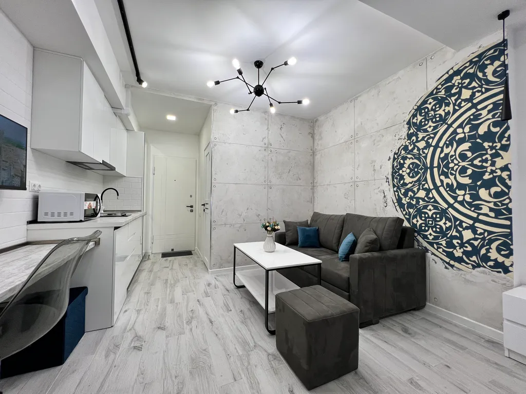 Modern Studio By Republic Square -Unique Charm