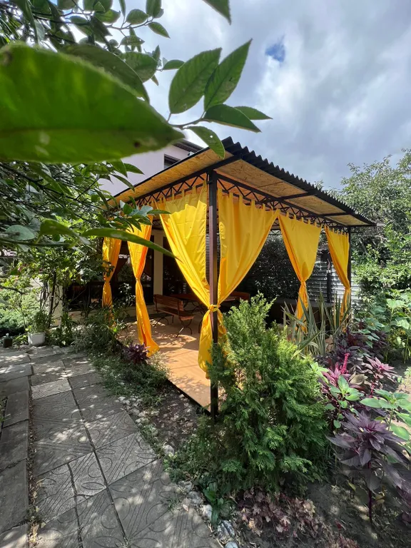 Уютный коттедж в Имеритинской долине