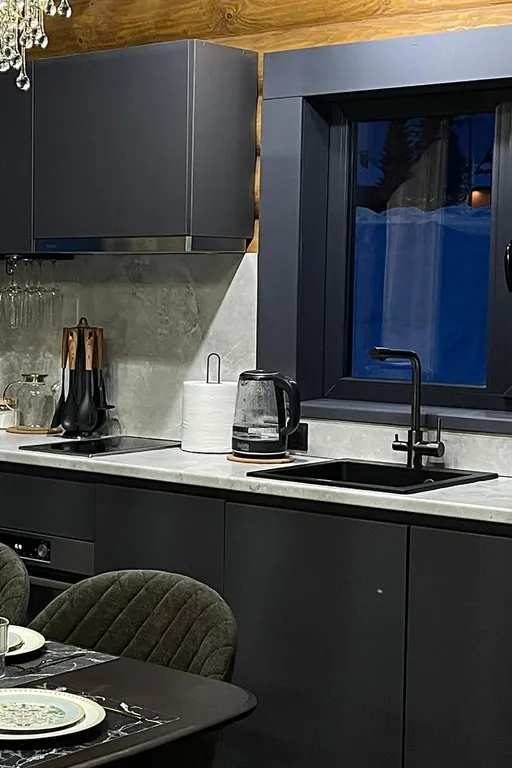 Стильный уютный дом Twin House