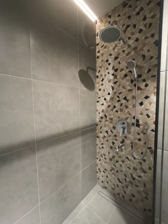 Дизайнерская квартира рядом с Краевой больницей, центром города