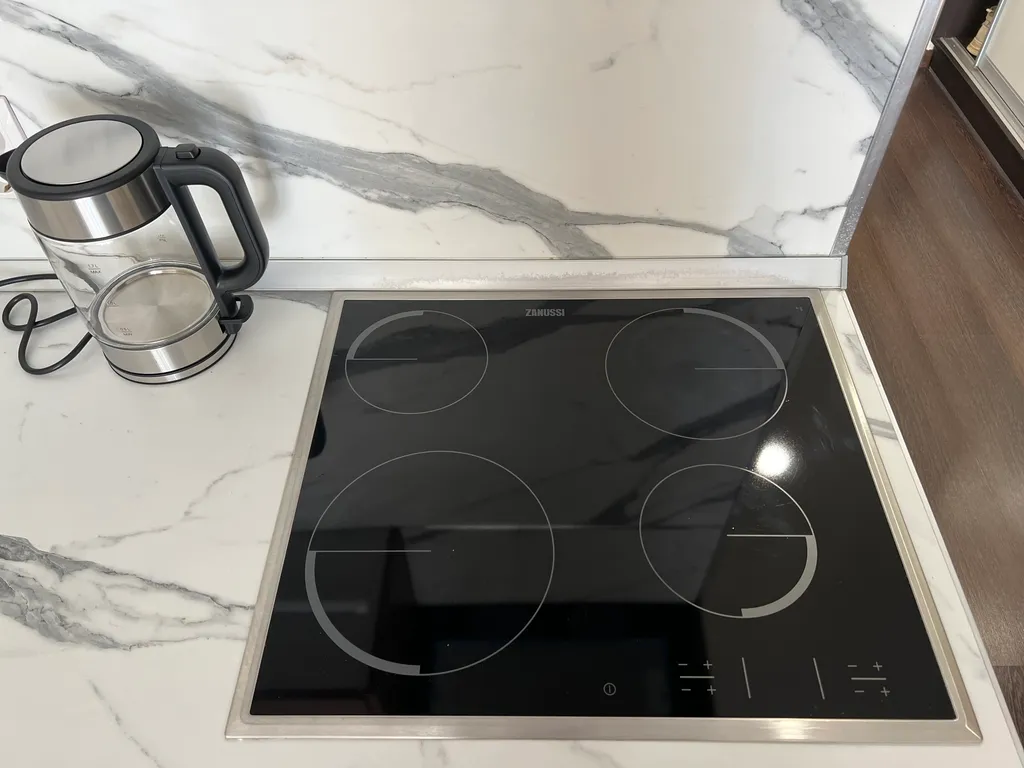 Апартаменты у реки Волхов