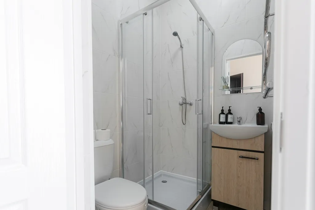 Квартира Квартира Апартамент 3-х местный 2 этаж — Калининград