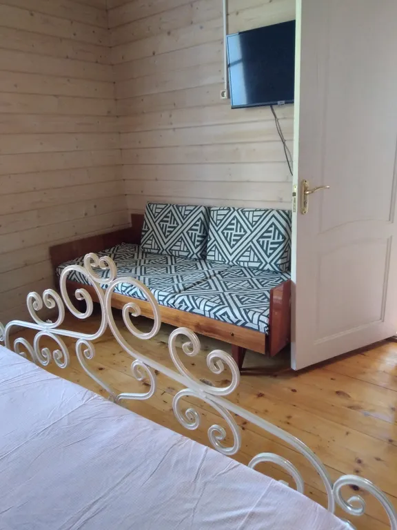 Коттедж Уютный дом в центре города Сухум с видом на город, море и горы — Сухум