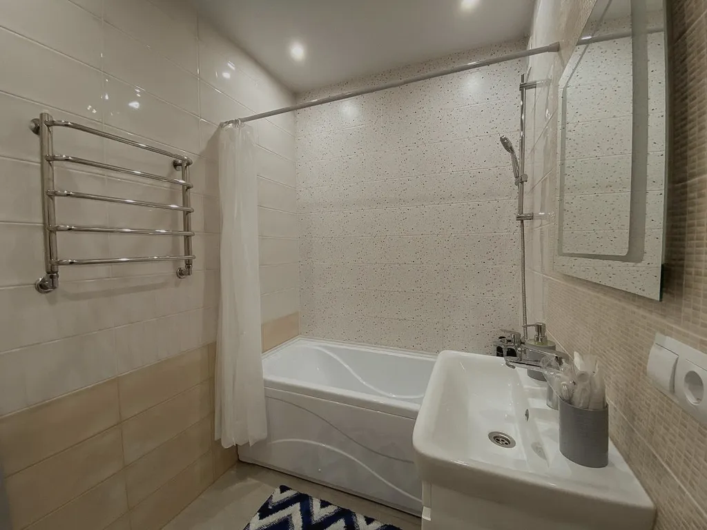 Все удобства, центр города, рядом набережная