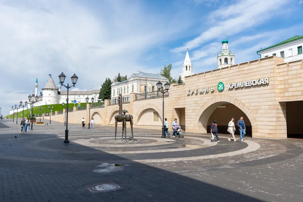 Квартира у Кремля с парковкой с 2 спальнями