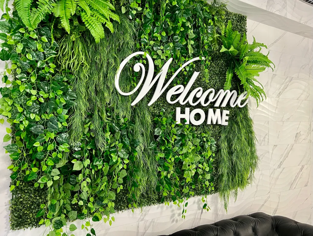 Трехкомнатная квартира у моря с балконом!