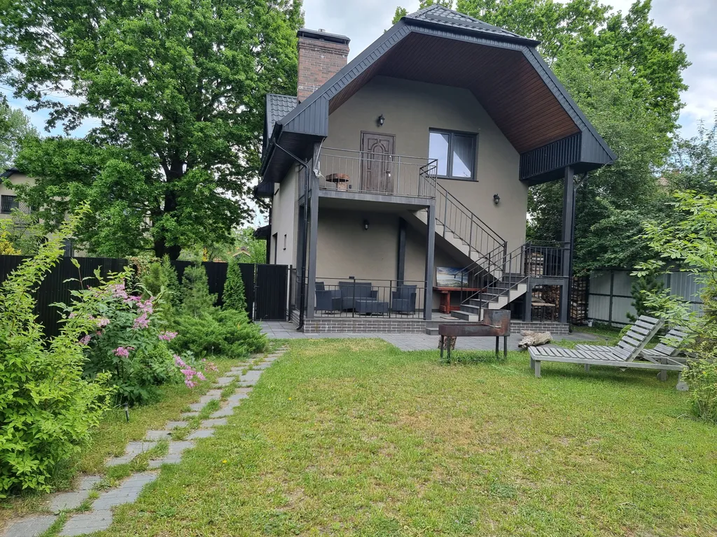 Домик у моря