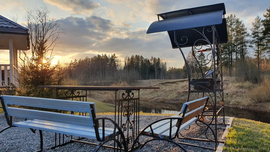 Коттедж Домик у ручья Оксана — Кириши