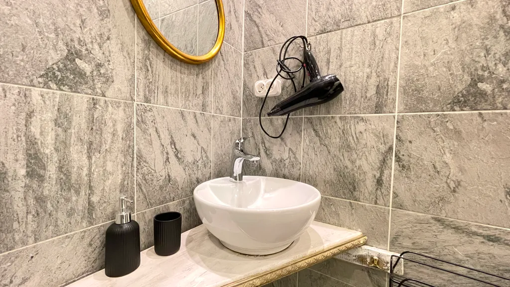 На Рубинштейна 5