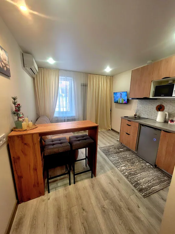 Квартира Уютная студия в центре города — аренда посуточно в Артём