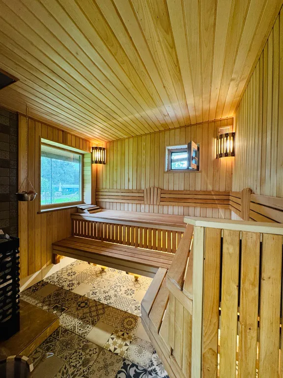 Домик у озера (с баней и сибирским чаном)