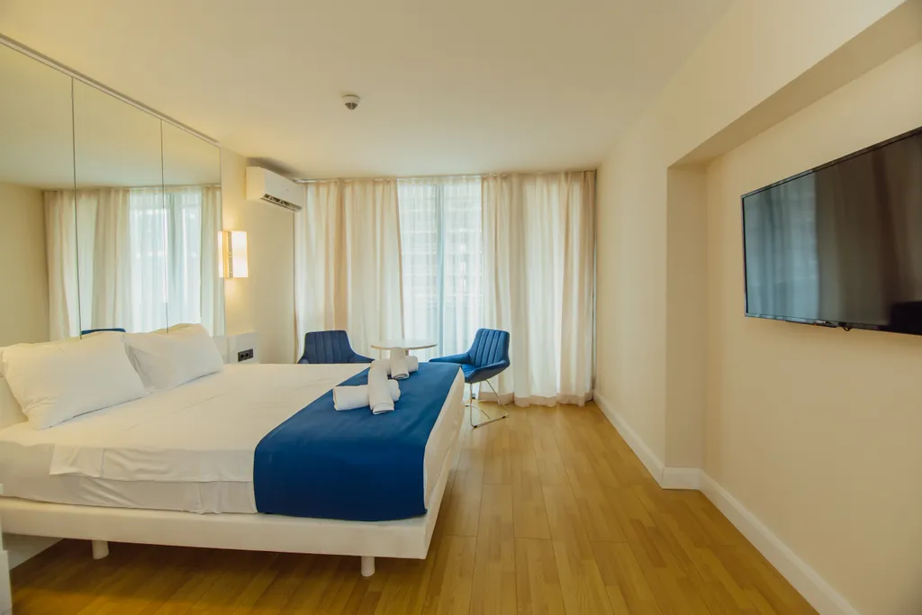 Апартамент с видом на море первая линия