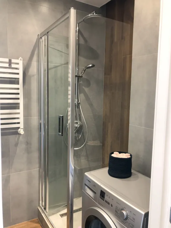 Студия с видом на озеро