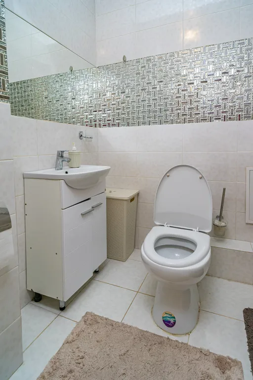 Стильная квартира в районе Фермер базара и Аквапарка