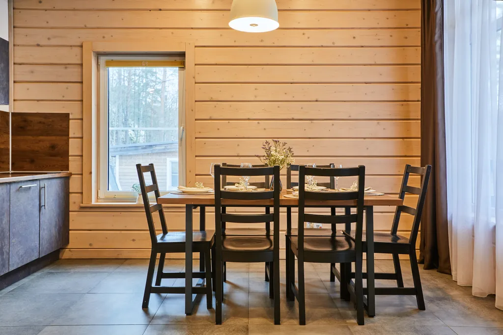 Уютный коттедж с двумя спальнями, сауной и камином