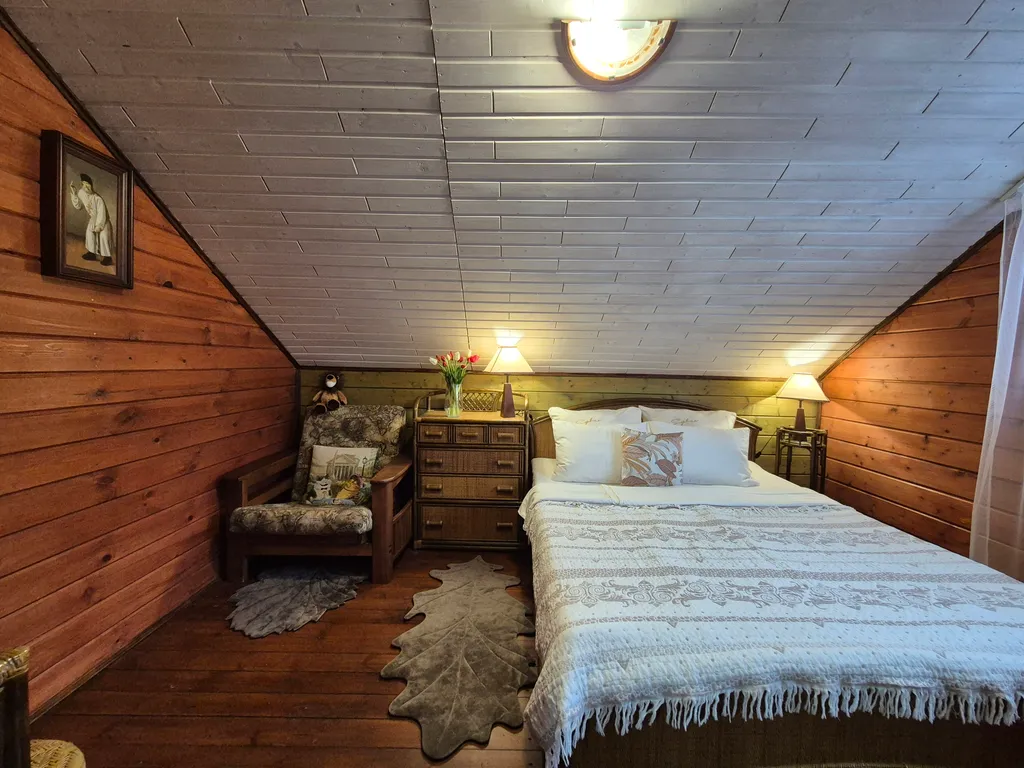 Уютный дом с бильярдом, сауной на берегу Горьковского моря